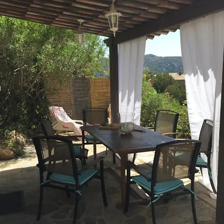 Mini Sur La Baie De Santa Giulia Semesterbostad *